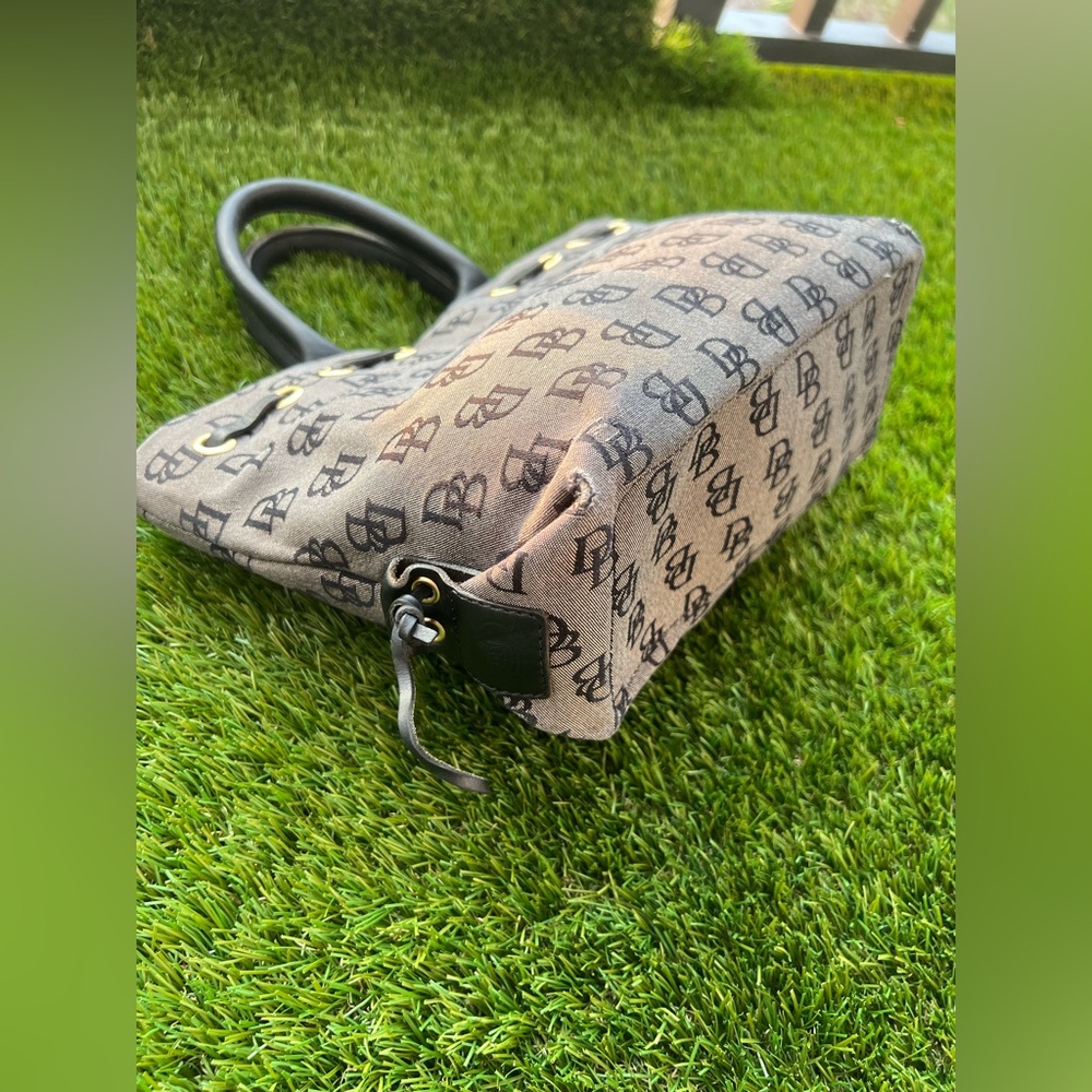 Dooney and Burke Vintage Signature Y2K Purse‎ - Picture 10 of 16